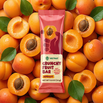 Crunchy Fruit Bar Apricot wrapper with fresh apricots
